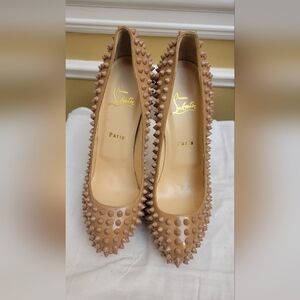Christian Louboutin Nude Spike Patent Leather Pumps Size 40/US 9